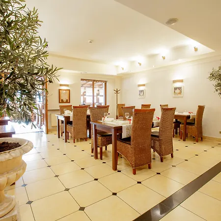 Diament Katowice - Siemianowice 3*