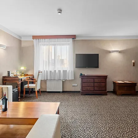 Diament Katowice - Siemianowice فندق 3*