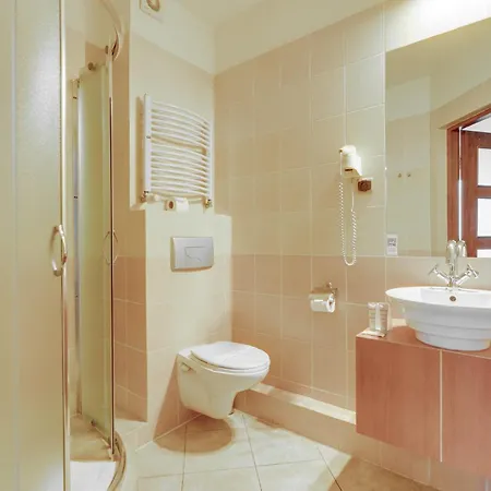 Diament Katowice - Siemianowice 3* Siemianowice Śląskie