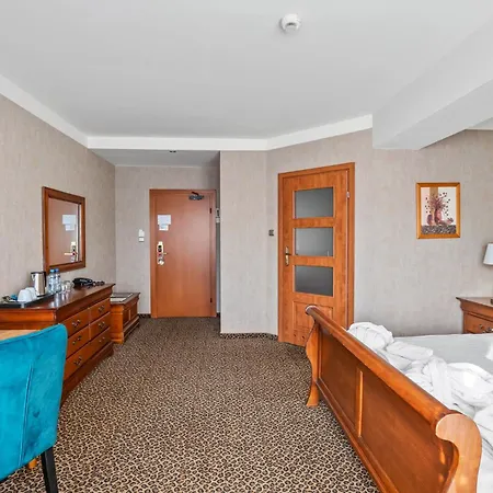 Diament Katowice - Siemianowice 3*