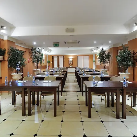 Отель Diament Katowice - Siemianowice Семяновице-Слёнске