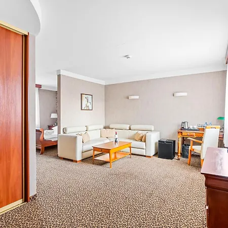 Diament Katowice - Siemianowice 3*