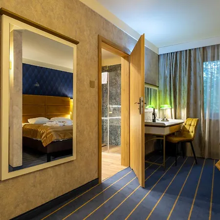 Diament Katowice - Siemianowice 3* Siemianowice Slaskie