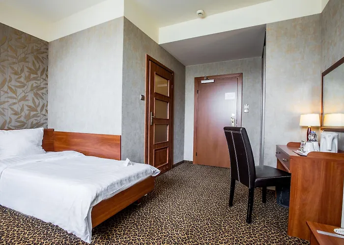 Diament Katowice - Siemianowice 3*