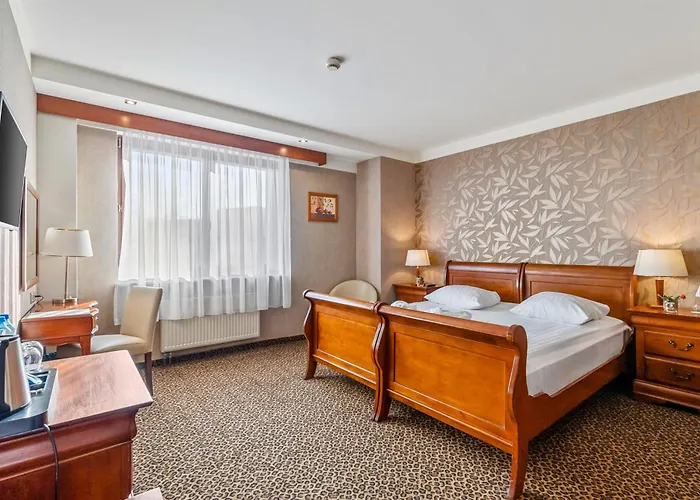 Diament Katowice - Siemianowice فندق 3*