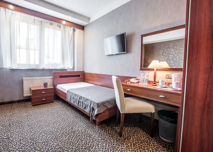 فندق Diament Katowice - Siemianowice 3*