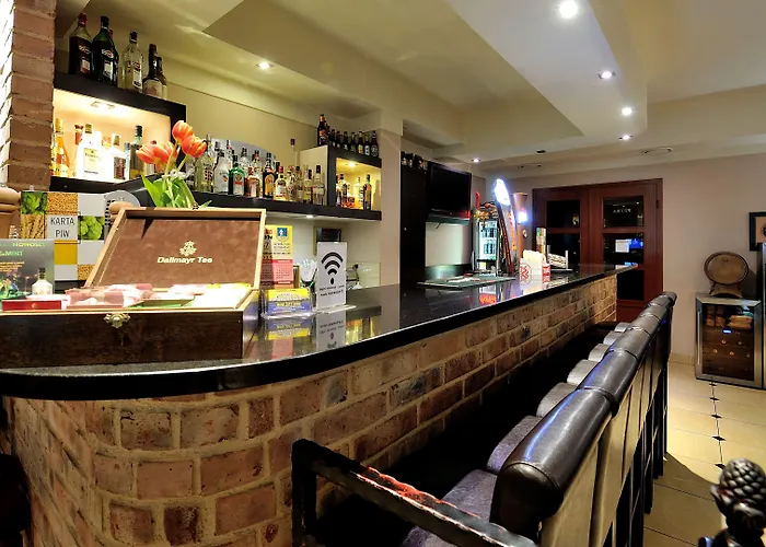 Diament Katowice - Siemianowice فندق 3*