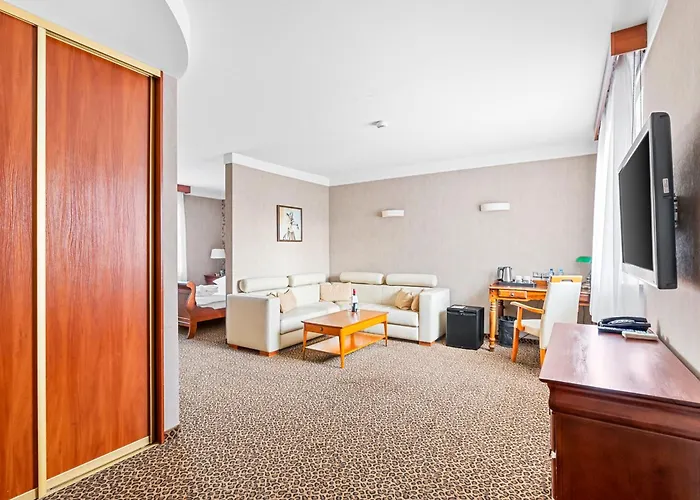 Diament Katowice - Siemianowice 3*